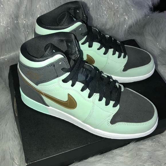 jordan retro 1 size 6.5